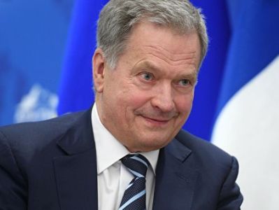 В Финляндии дети получили письмо от президента и его собаки
