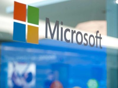 Microsoft admits to listening to users audio chats