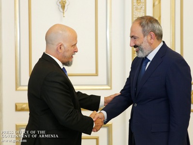 Վարչապետը հրաժեշտի հանդիպում է ունեցել Հայաստանում Արգենտինայի արտակարգ և լիազոր դեսպանի հետ