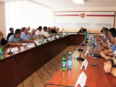Կոտայքի մարզպետարանում քննարկվել են կայանալիք հրամանատարա-շտաբային զորավարժությունները