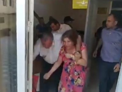 Инцидент в суде в Баку: Правоохранители применили слезоточивый газ
