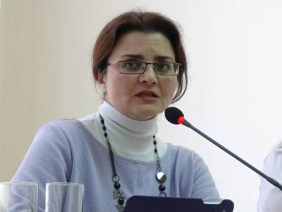 Խնդրում եմ ազատել ինձ Շիրակի պետհամալսարանի հոգաբարձուների խորհրդի անդամի պաշտոնից. Գայանե Շագոյան