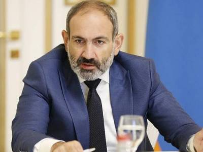 Armenia’s Pashinyan holds consultation on Amulsar matter