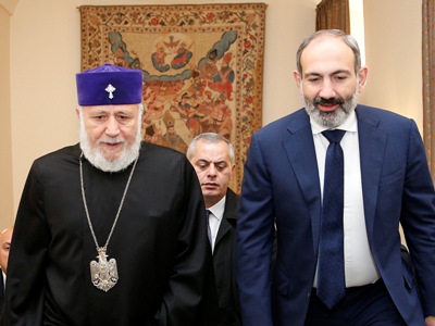 PM: Armenian Apostolic Church has great importance, role in our people’s lives