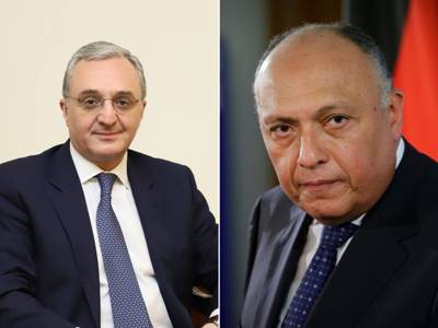 Armenian FM holds phone talks with Egyptian counterpart