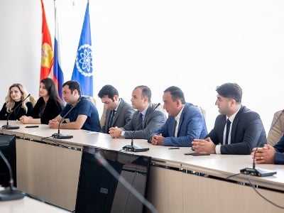 Armenia High Commissioner for Diaspora Affairs meets with Armenians of Obninsk