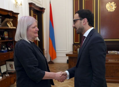 Տիգրան Ավինյանը հանդիպել է Հայաստանում Միացյալ Թագավորության դեսպանին