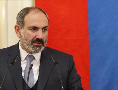 «Իրատես». Փաշինյանը վախեցնում է, նա չի ցրի խորհրդարանը, բայց «Իմ քայլից» ոմանք վաղուց են նոր տերեր փնտրում