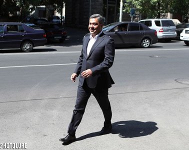 «168 ժամ». Վանեցյանը մտնում է քաղաքական դա՞շտ. Ով է հաջորդը