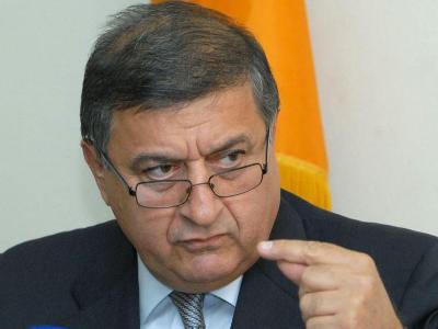 «Հրապարակ». Հարց լուծողը. «Բա որ էդ բոլորի հարցերը ես եմ լուծում, իմ հարցն ինչո՞ւ չեմ լուծում»