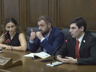 ԱԱԾ պետի հրաժարականը պատահաբար համընկել է «Լուսավոր Հայաստանի» օրենսդրական նախաձեռնության քննարկման հետ. «Իմ քայլը»