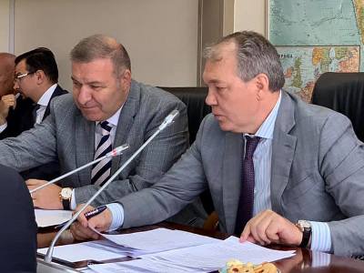 Russian and Armenian parliamentary committees hold joint session
