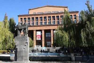 «Ժամանակ». ԵՊՀ-ում վերջին նշանակումները բացառապես քավոր-սանիկ-բարեկամ տիրույթից են. ամեն ինչ սկսվեց նախարարից