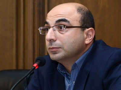 Ваге Ованнисян об отставках: Это прямое последствие власти одного человека и отсутствия противовесов