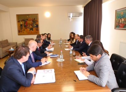 Armenian official receives EBRD delegation