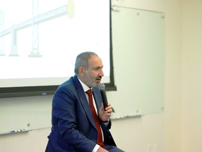 PM: Armenian economy should set different tasks for science