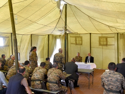 Artsakh President convokes consultation at Defense Army's mobilization control point