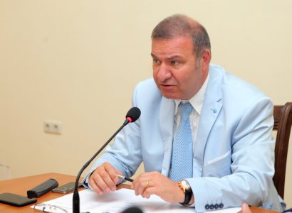 Տուգանքները ծանր են նստելու հայ ներկրողների վրա. Միքայել Մելքումյանը՝ Վերին Լարսի կուտակումների մասին