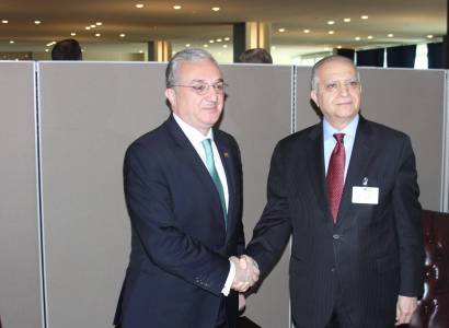 Armenian FM meets with Iraqi counterpart