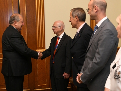 Armenia President receives Columbia University professor