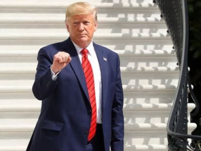 В США растет число сторонников импичмента Трампа, показало исследование