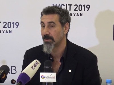 Serj Tankian searching for apartment in Yerevan