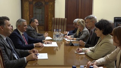 Вице-премьер Армении принял регионального директора ВБ по Южному Кавказу