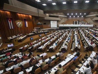 Парламент Кубы изберет президента впервые за последние 40 лет
