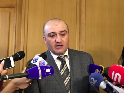 Чиновник: С 2020 года размер пособия по уходу за ребенком за детьми до двух лет будет увеличен