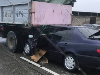 Արարատի մարզում Volkswagen-ը բախվել է ЗИЛ-ին. կա տուժած