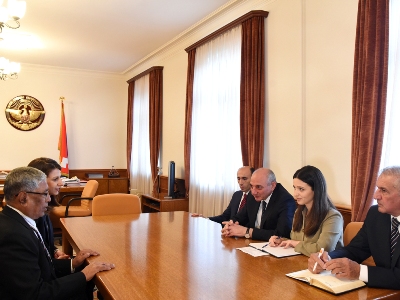Karabakh President receives Kyaw Hla Aung