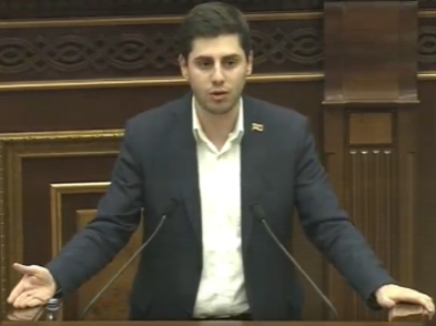 «Զարհուրելի բան չեմ տեսնում»․ Սուրեն Գրիգորյանը խոսեց գաղտնի հրամանով աշխատավարձերի բարձրացման մասին