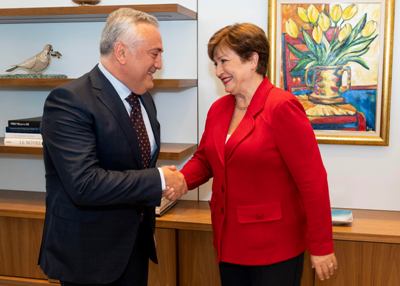 Armenia Central Bank chief IMF director discuss joint programs