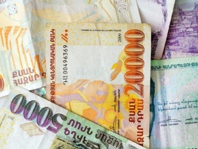 «Իդրամ» դրամապանակից գումար է հափշտակել. Արարատի 30–ամյա բնակչին մեղադրանք է առաջադրվել