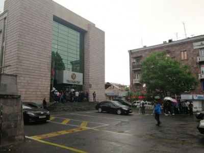 «Փաստ». Կա´մ դատում ես, կա´մ դատվում». ինչո՞ւ կալանավորվեց Արսեն Բաբայանը