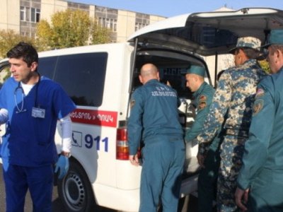 Состояние 28-летнего пожарного, получившего ожоги в Лори, крайне тяжелое