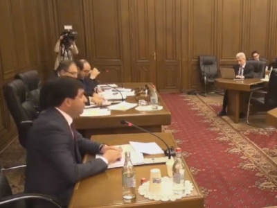 Armenian CC staff head complained to MPs: We had to wait before entering parliament
