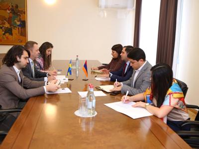 Armenian minister receives Charge d'Affaires of Swedish Embassy