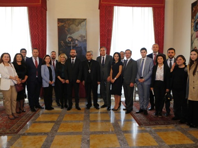 Armenian parliamentary speaker meets with Naples mayor