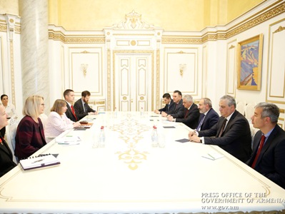 Armenia's Pashinyan meets with US Ambassador