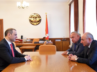 Բակո Սահակյանն ու Արմեն Գրիգորյանը քննարկել են անվտանգության ոլորտում ՀՀ-Արցախ համագործակցությունը