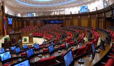 «Ժողովուրդ». Խորհրդարանը՝ բղավելու եւ հաշիվներ մաքրելու վայր․ ինչու ԱԺ-ում «ռազբորկա» սկսվեց. Մանրամասներ են հայտնի