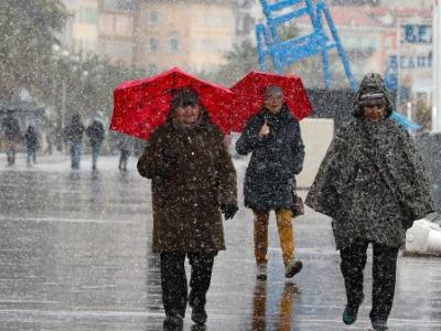 Orange alert in France amid bad weather