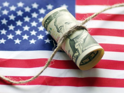 Долги домохозяйств США выросли до рекордных $14 трлн