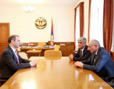 «Հրապարակ». Եթե Վիտալի Բալասանյանը հաղթի, իշխանությունն ինչպե՞ս կաշխատի նրա հետ