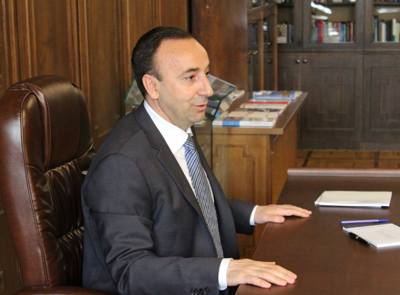 «Ժողովուրդ». Պլան Գ՝ Հրայր Թովմասյանին ուղարկել թոշակի