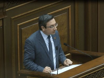 «Светлая Армения»: Политическое большинство не выполняет своих предвыборных обещаний