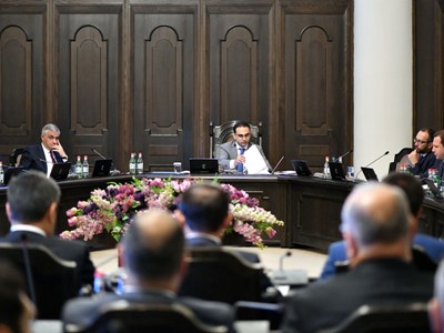 Armenia government approves new procedure for granting "combatant" status