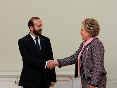 Armenia Parliament Speaker touches upon PM statement during meeting with Valentina Matviyenko