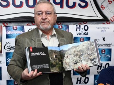 Նախարարություններն ու Երեւանի քաղաքապետարանը չեն շտապում գնել Կիմ Բակշիի «Արցախի հոգեւոր գանձերը». Սարգսյան